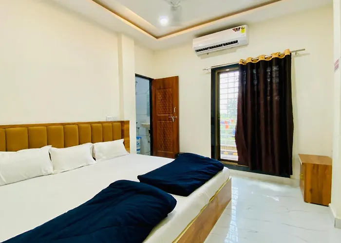 Hotel Aadarsh