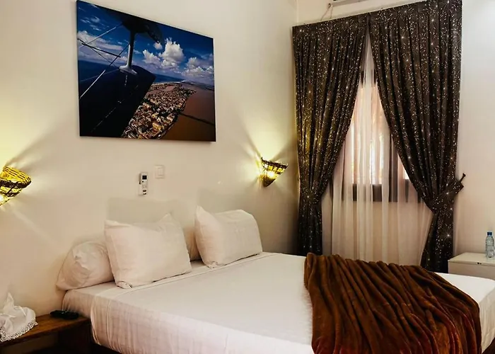 Hotel Dior