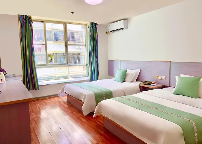 M Hotel Xiamen Haicang Maqing Road Metro Station