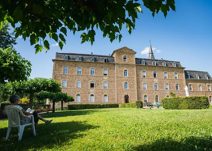 Accueil Du Couvent De Malet