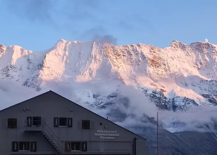 Sonnenberg Hostel And Dormitories