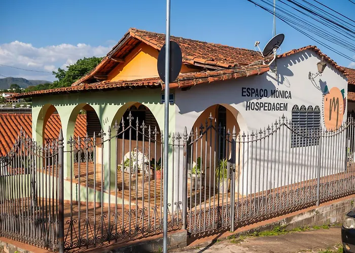 Espaço Mônica Hospedagem