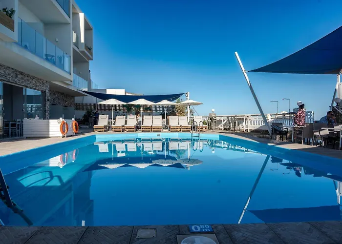 Sunset Beach Hotel