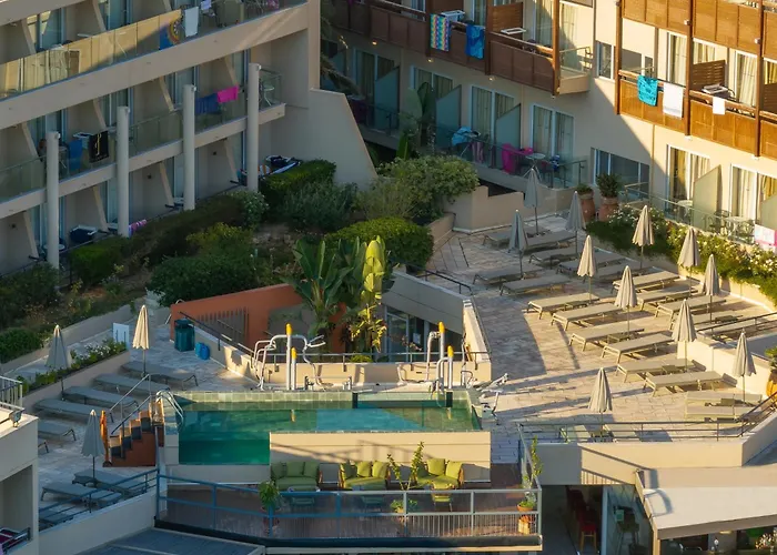 Minos Hotel