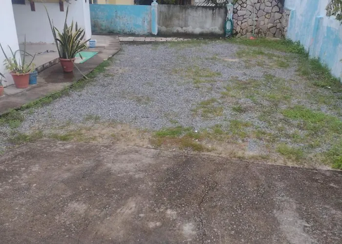 Caminhos Do Mar Hostel