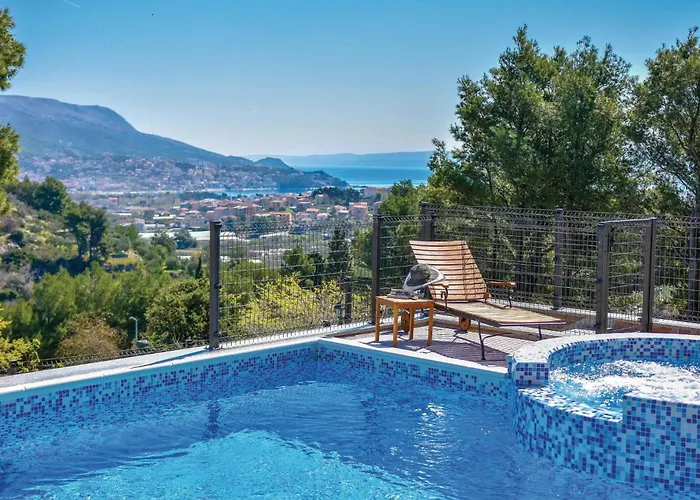 Cozy Home In Split With Private Swimming Pool, Can Be Inside Or Outside