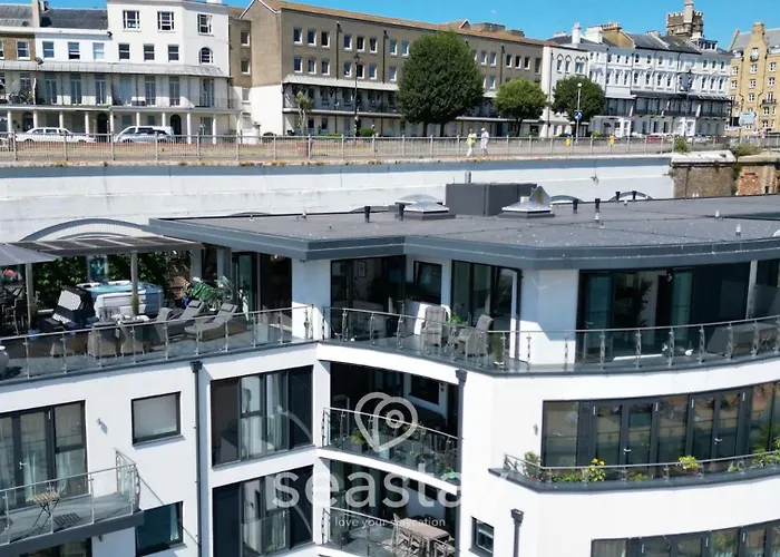 Aurora Spa Seaview Penthouse Ramsgate