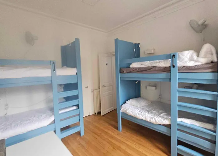 Bed In 6-Bed Mixed Dormitory Le Jardin Cafe