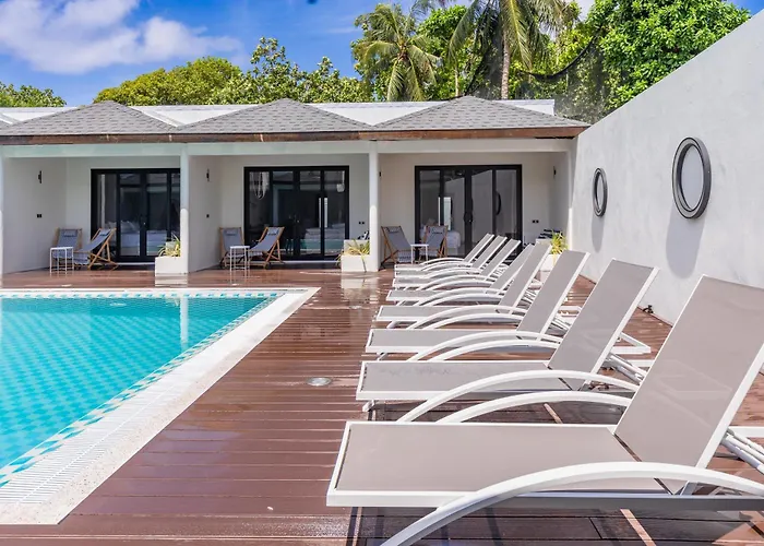 Hakuna Maldives