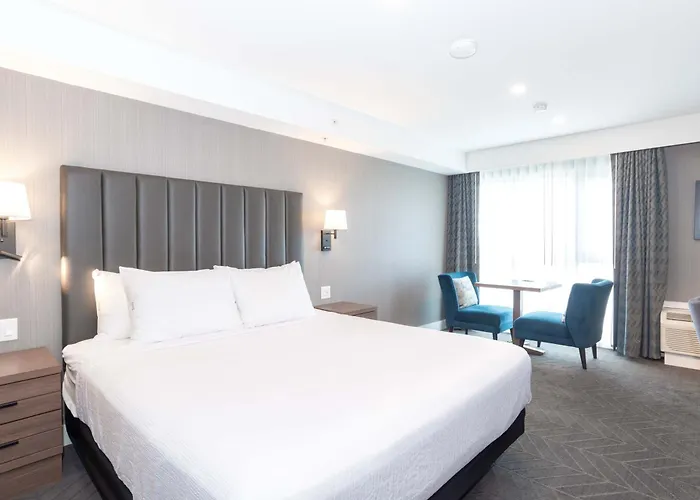 Sandman Signature Saskatoon South Hotel