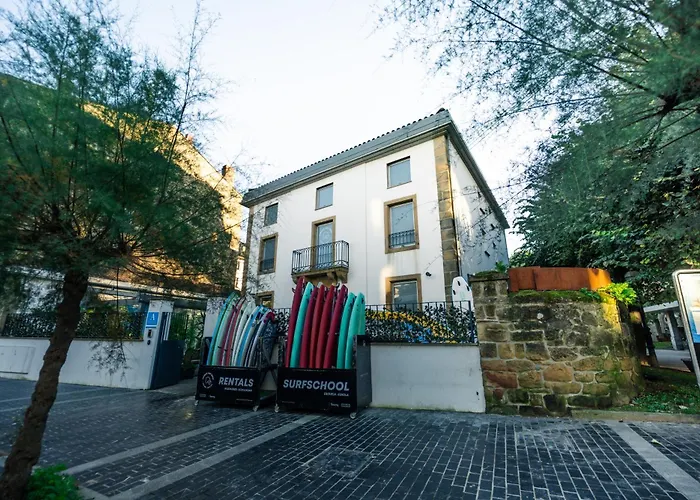 Zarautz Surf House