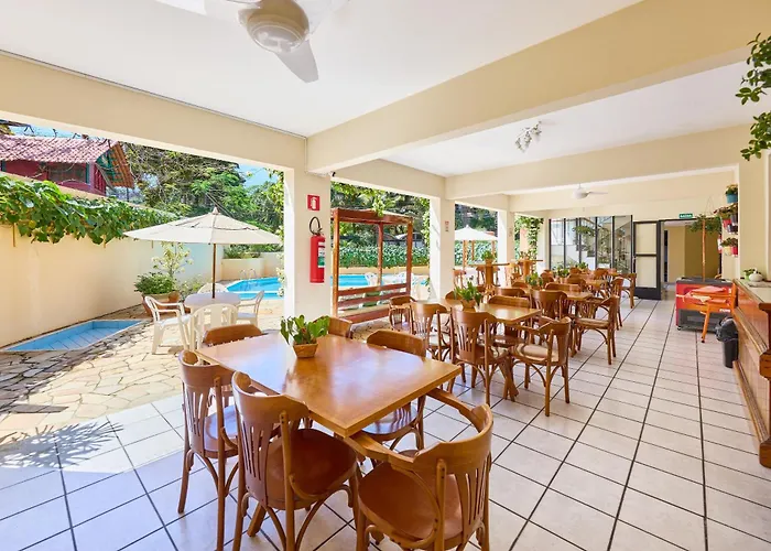 Hotel Ponta Das Toninhas