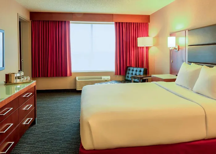 Radisson Hotel & Suites Fort Mcmurray