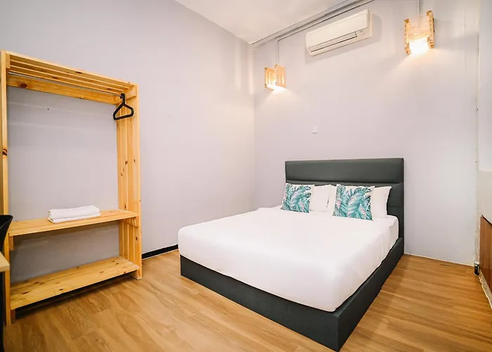 Swing & Pillows - 87 Chulia St, Georgetown Penang