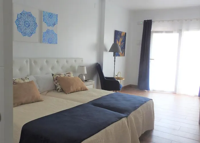 Sandra Rooms