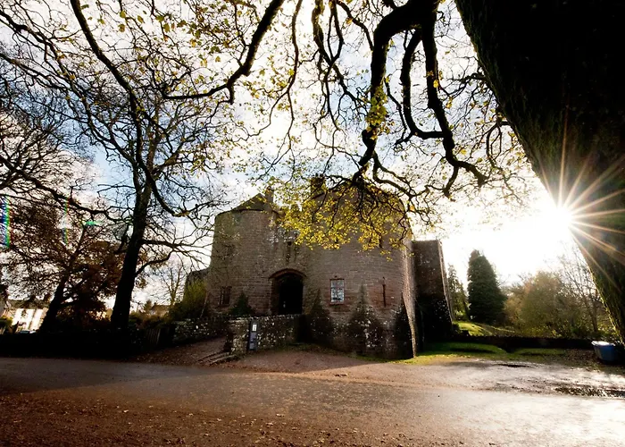 Yha St Briavels Castle
