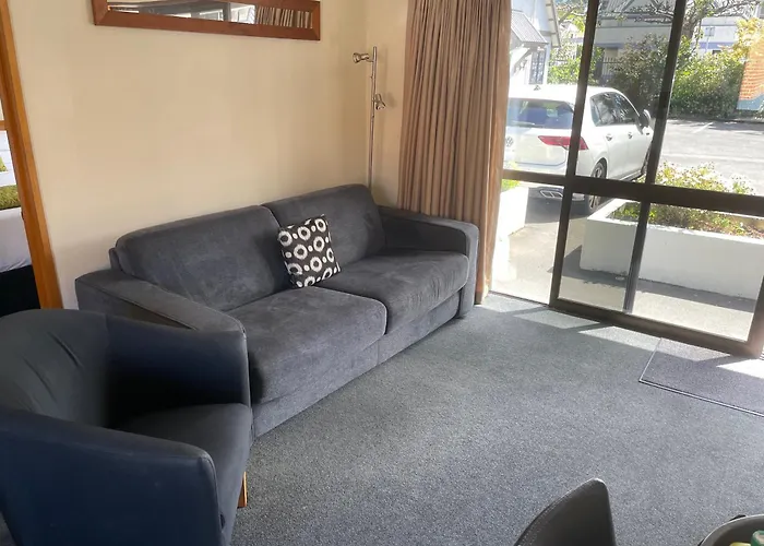 Allan Court Motel