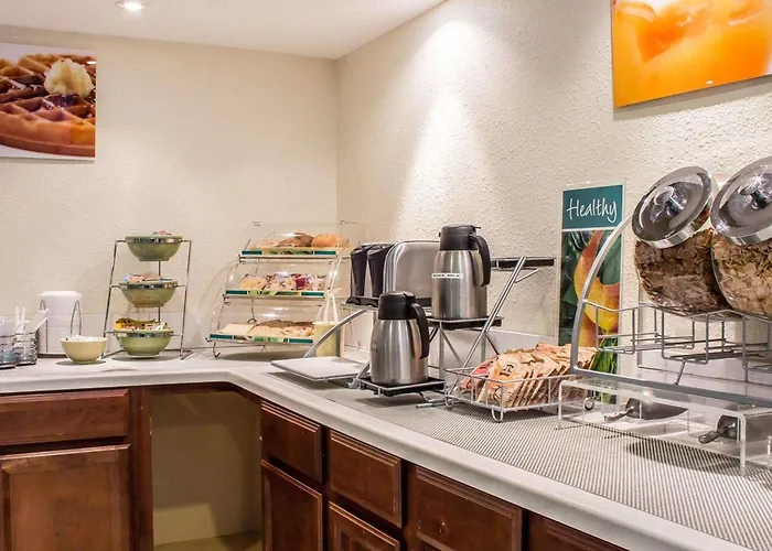 Quality Inn & Suites Yuma