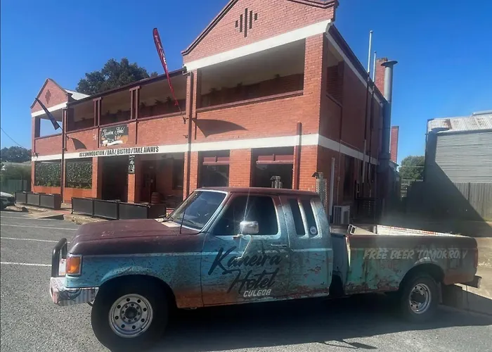 Kaneira Hotel