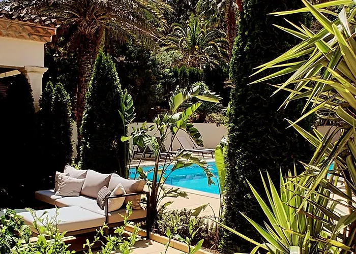 Maison Prestige Saint Tropez by Roberto Geissini