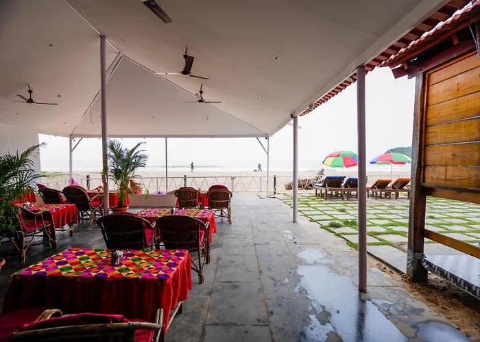 Om Sai Beach Resort