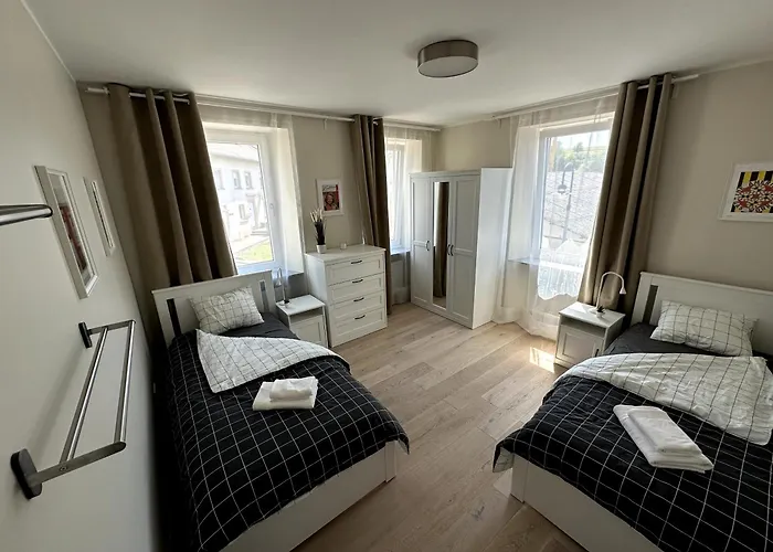 Helfant Luxembourg Deluxe Double Room 5