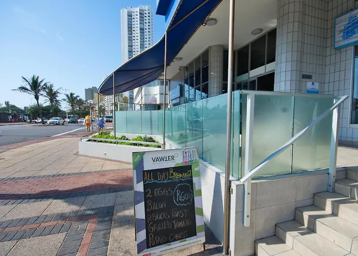 Gooderson Tropicana Hotel