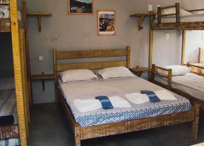 Trem De Pouso Rustic Guest House