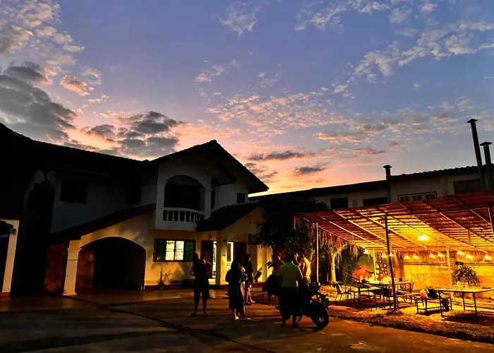 Social Garden Hostel