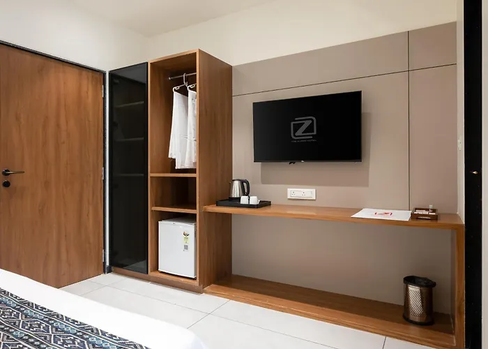 The Zuree Hotel