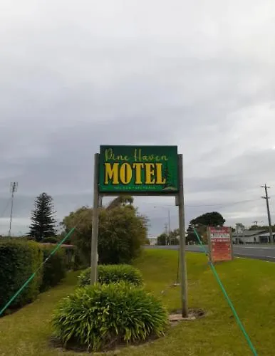 Pinehaven Motel