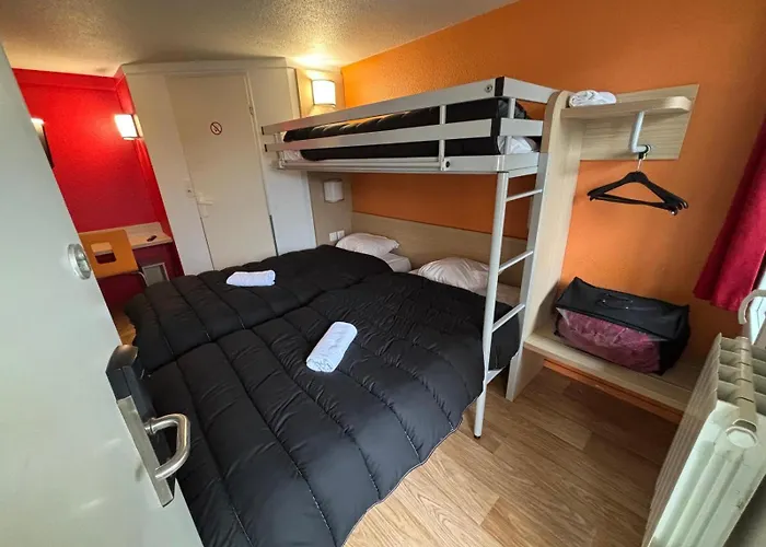 Classic Hotel - Fontenay-Tresigny