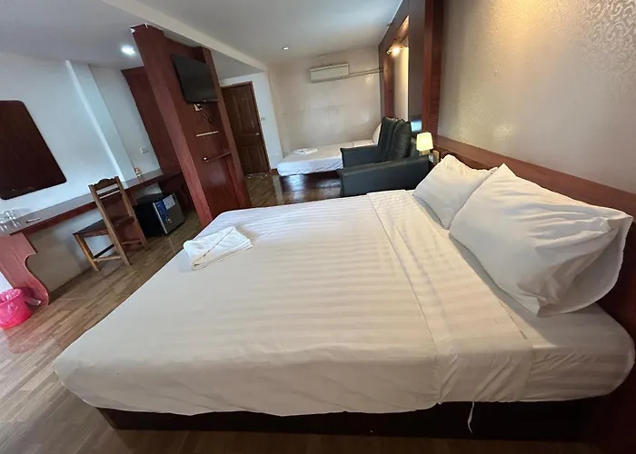 Vang Vieng Sky Mountain View Hotel