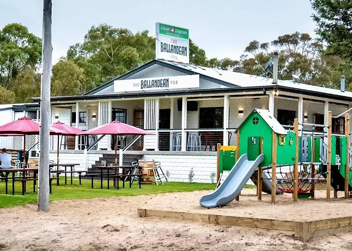 The Ballandean Pub & Motel