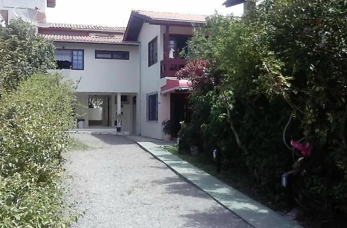 Pousada Medina Surf House
