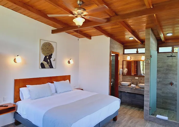 Royal River Suites & Spa Aparthotel