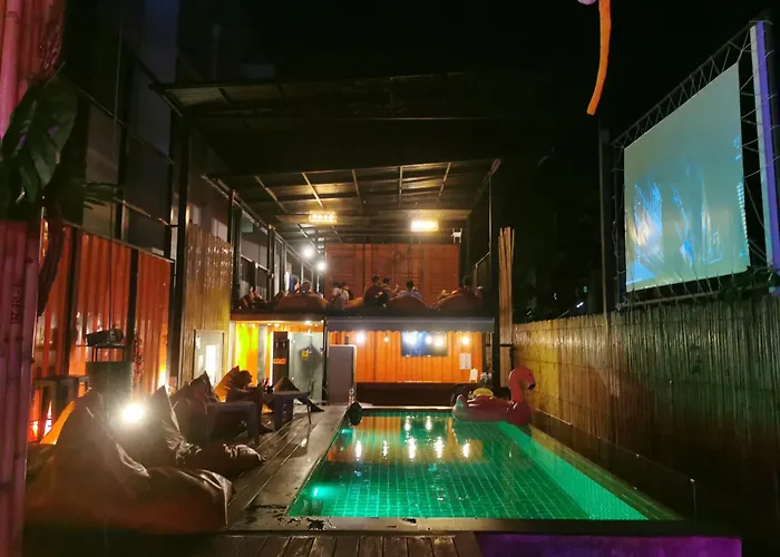 Ubox Samui Hostel & Bungalow - Chaweng Beach