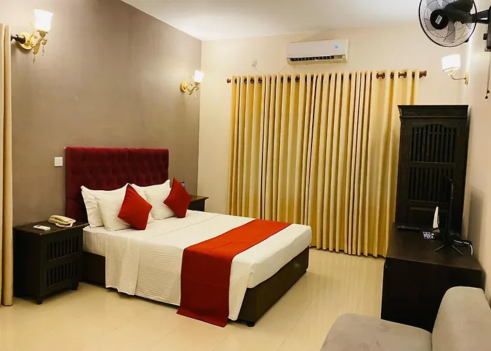 Forever City Hotel
