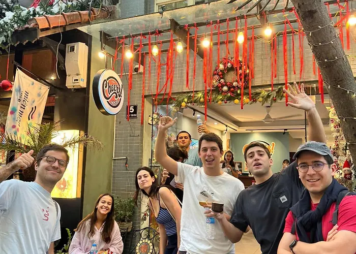 Cheers Hostel Hanoi