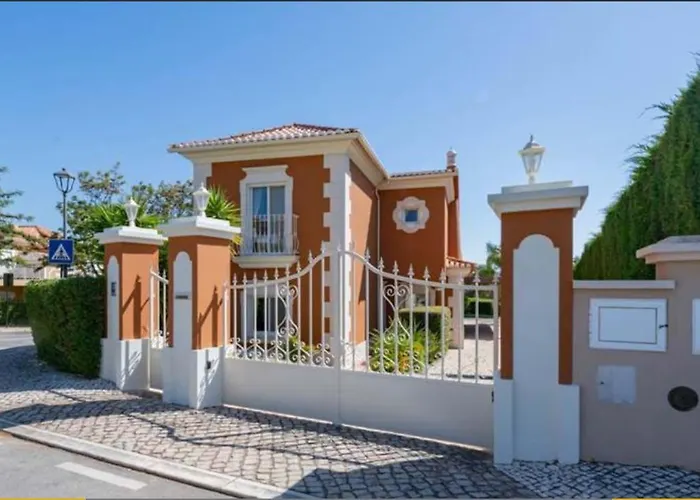 4 Bed 4 Bathroom Villa Quinta Da Boavista