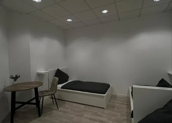 HH Hostels