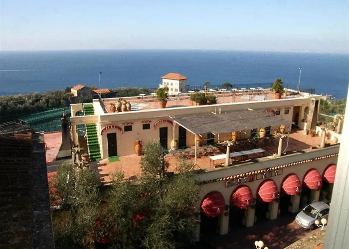 Hotel Villa Pina Antico Francischiello