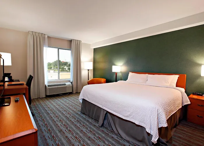 Fairfield By Marriott Inn & Suites Sudbury