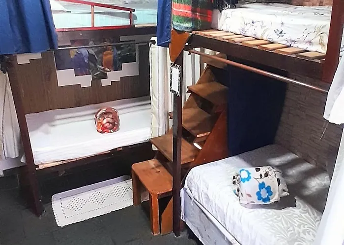 Itaipuaçu hoStel da Patty próximo a praia e terminal da rua 01