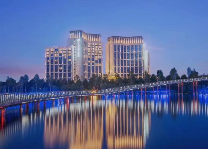 Grand New Century Hotel Zunyi China