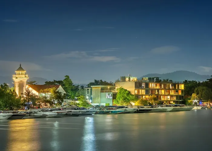 Shin Arch39 Phuket Beach Front - Sha Plus