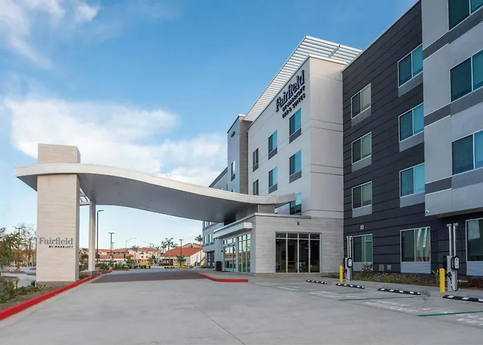Fairfield By Marriott Inn & Suites Anaheim Los Alamitos