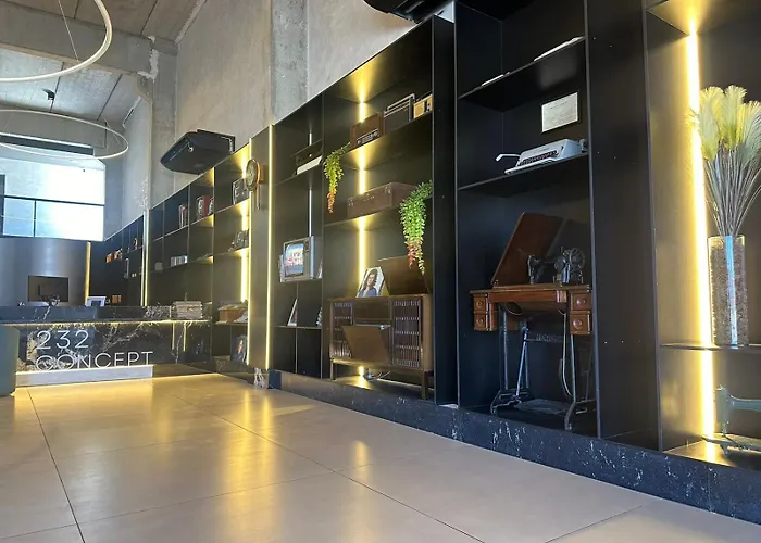 232 Concept Hotel