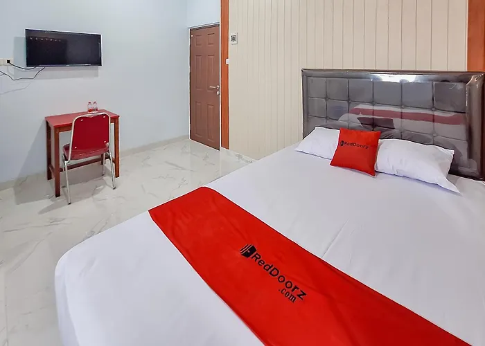 Reddoorz Syariah At Borba Kesepuhan Cirebon