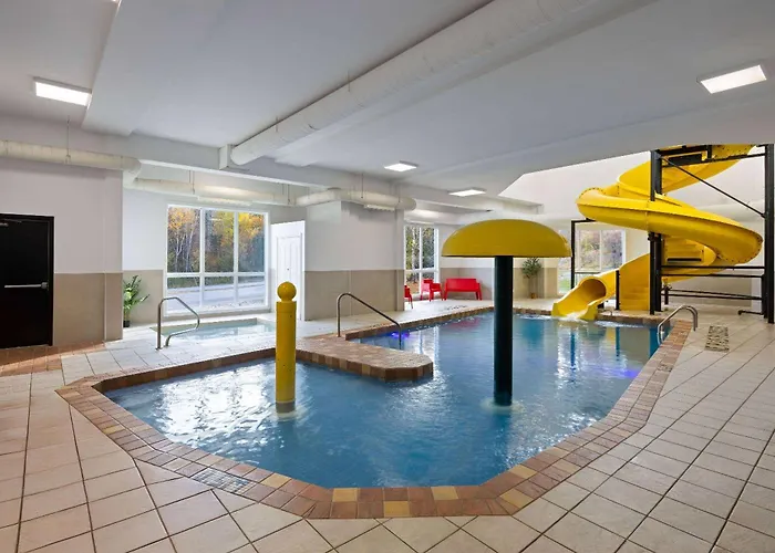 Super 8 By Wyndham Sainte Agathe Des Monts